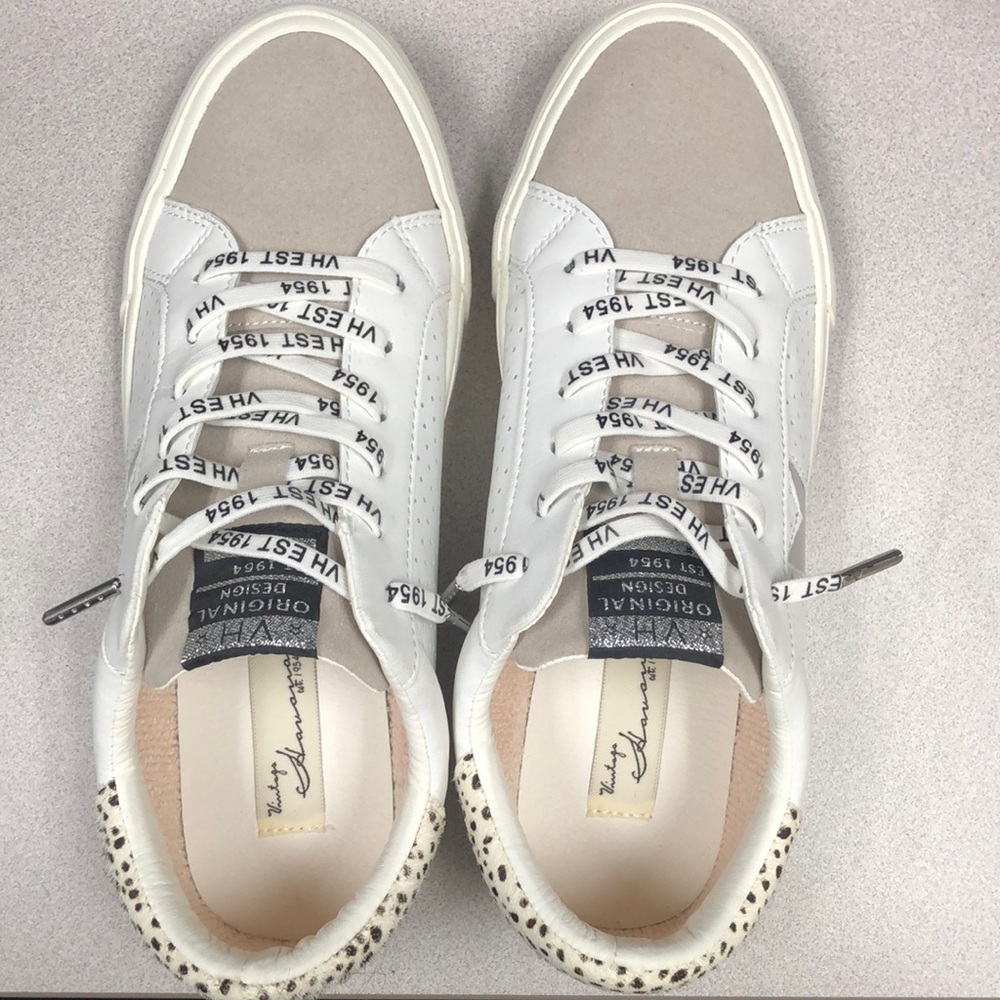 Vintage Havana sneakers. Size 10. Perfect condition.